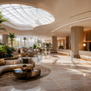 lucernarios-para-hoteles-luz-natural-lobby-recepcion